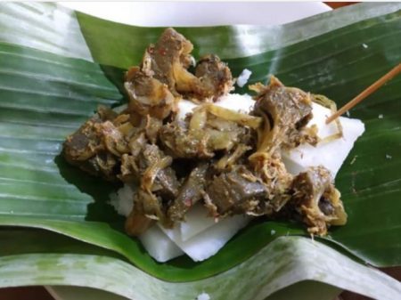 Lontong Kariang Pasar Equator